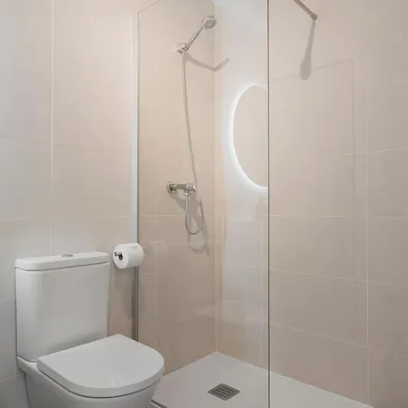 Apartment Casa Rosa - Prime Location With Pool And Parking