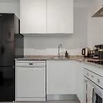 Casa Rosa - Prime Location With Pool And Parking Apartman