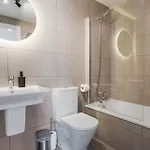Apartman Casa Rosa - Prime Location With Pool And Parking