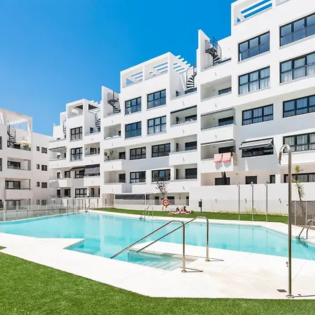 Apartman Casa Rosa - Prime Location With Pool And Parking Estepona